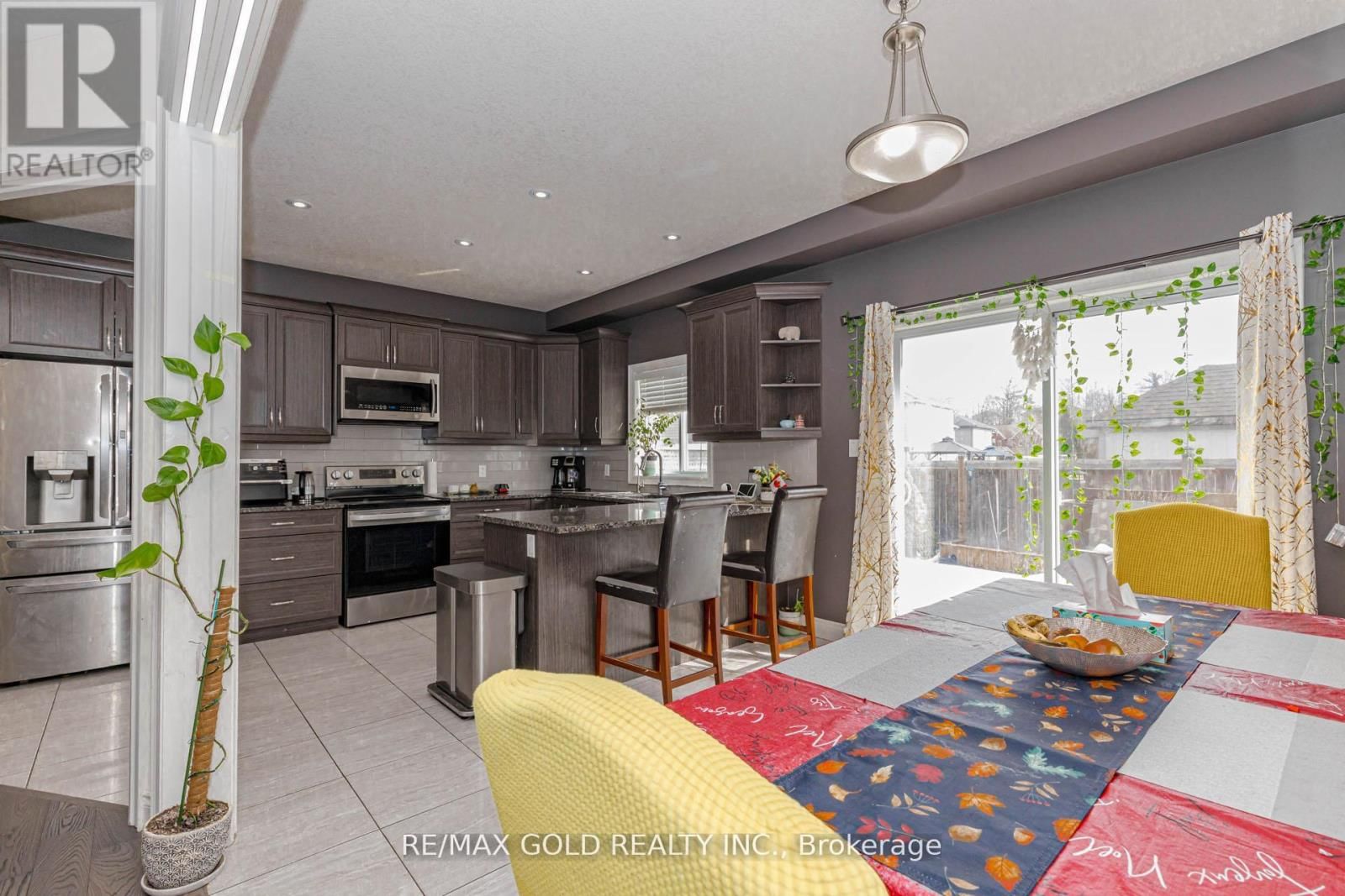 240 BIRKINSHAW ROAD Image 23