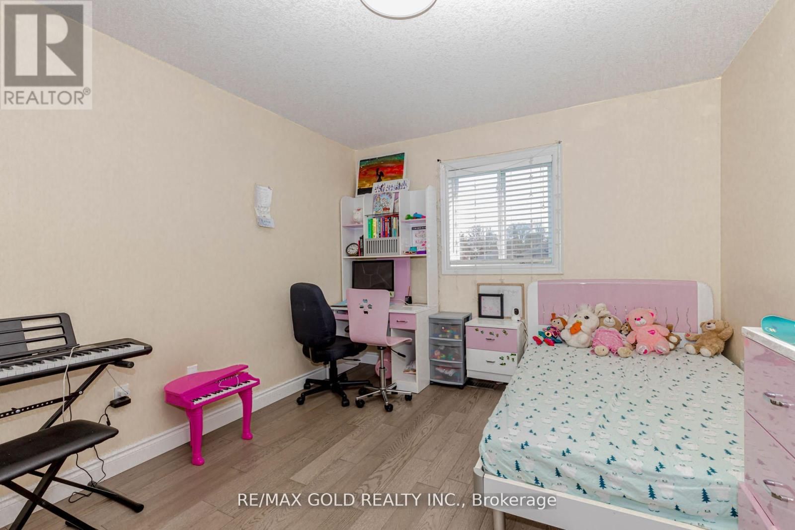 240 BIRKINSHAW ROAD Image 42