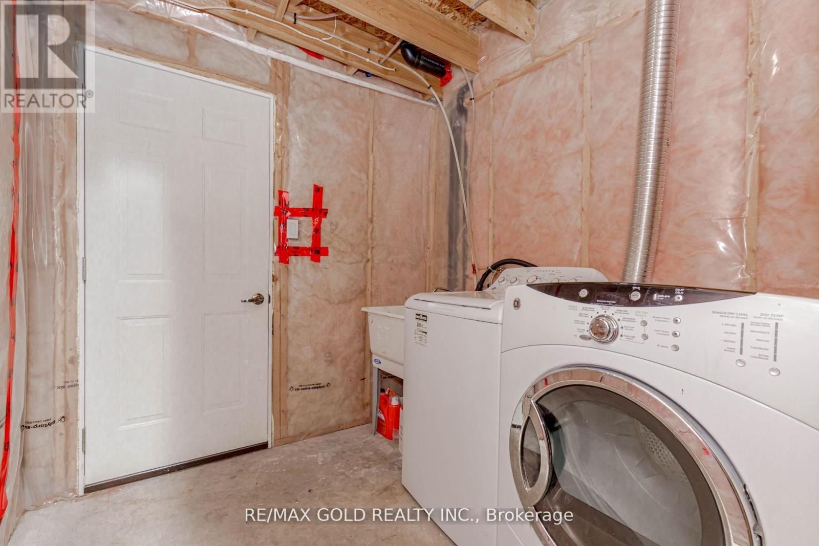 240 BIRKINSHAW ROAD Image 45