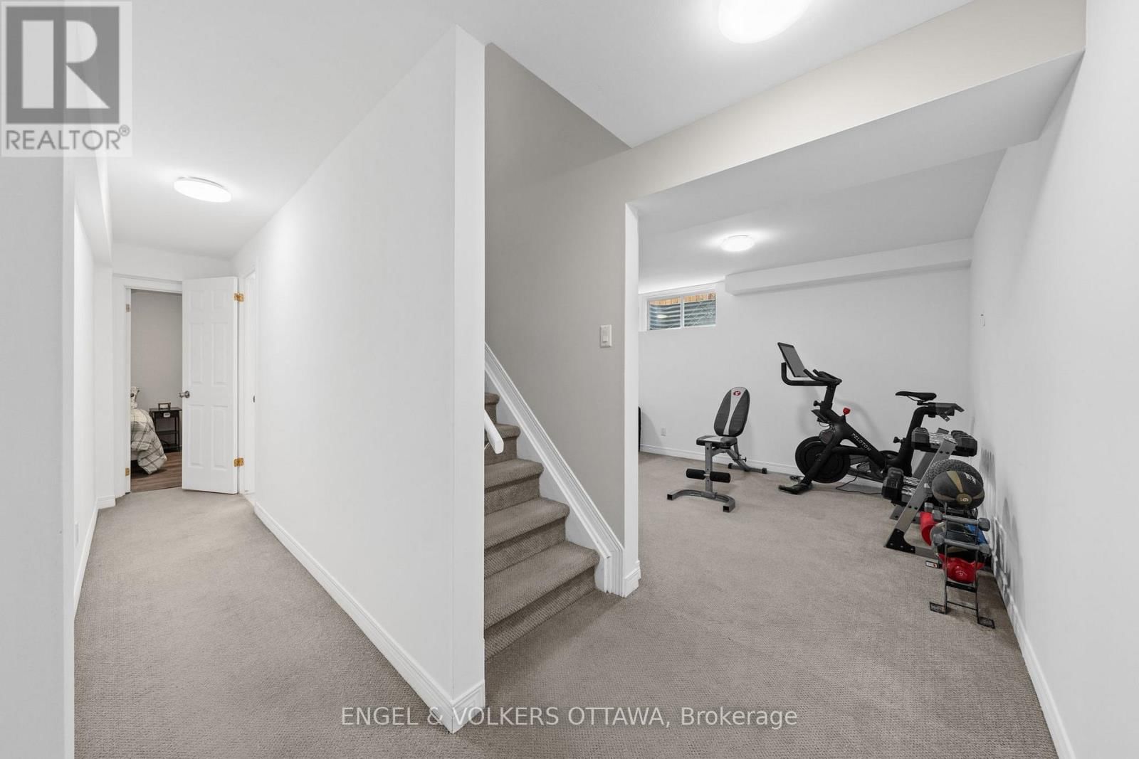 16 MAYFORD AVENUE Image 27