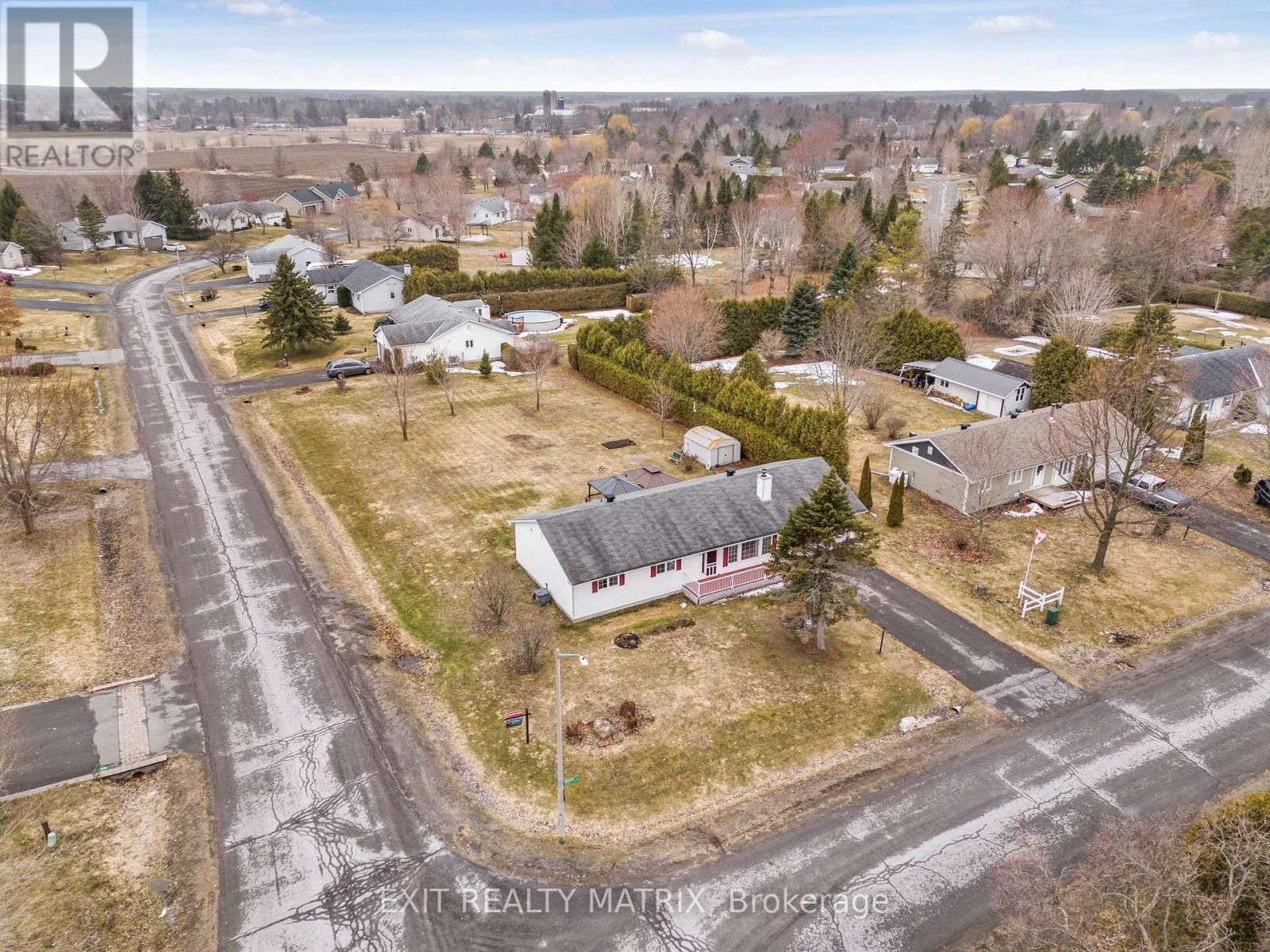 6454 WATERBURY LANE Image 31