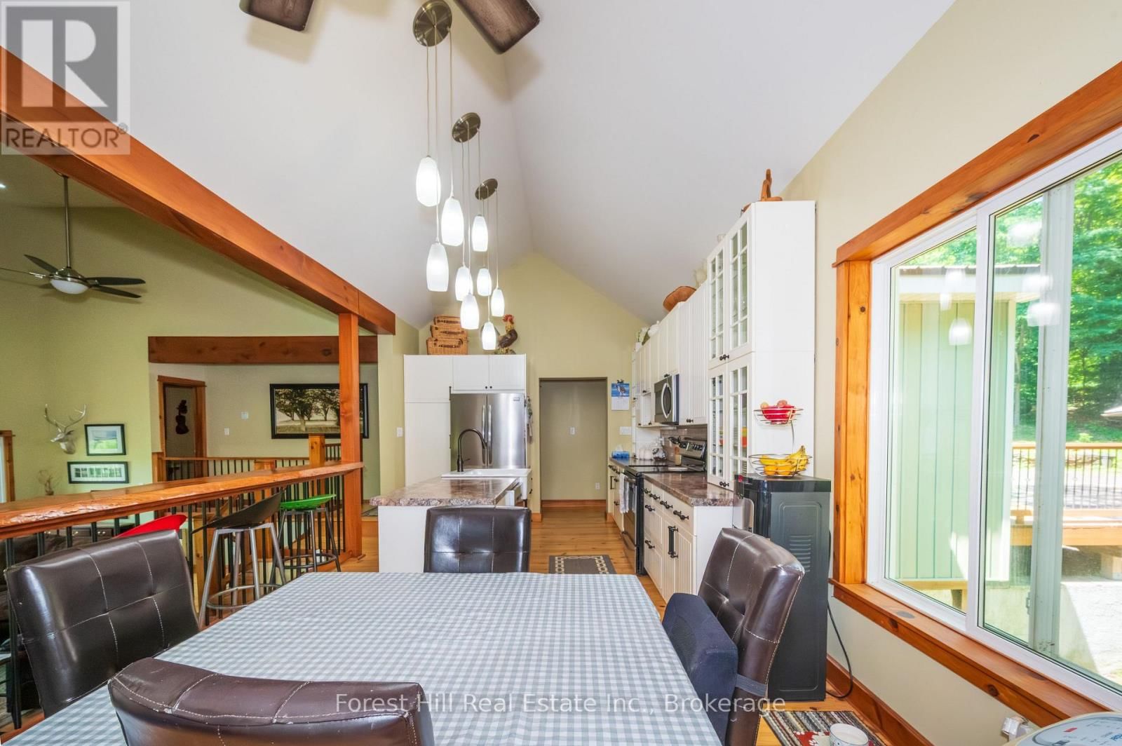 1289 DELBROOKE ROAD SOUTH Image 12