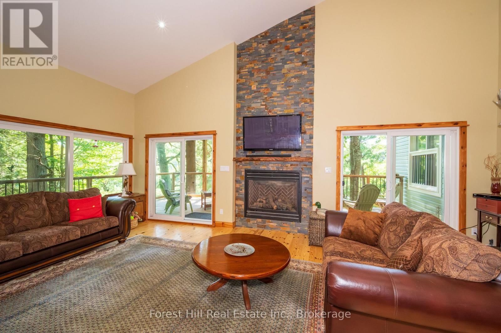 1289 DELBROOKE ROAD SOUTH Image 18