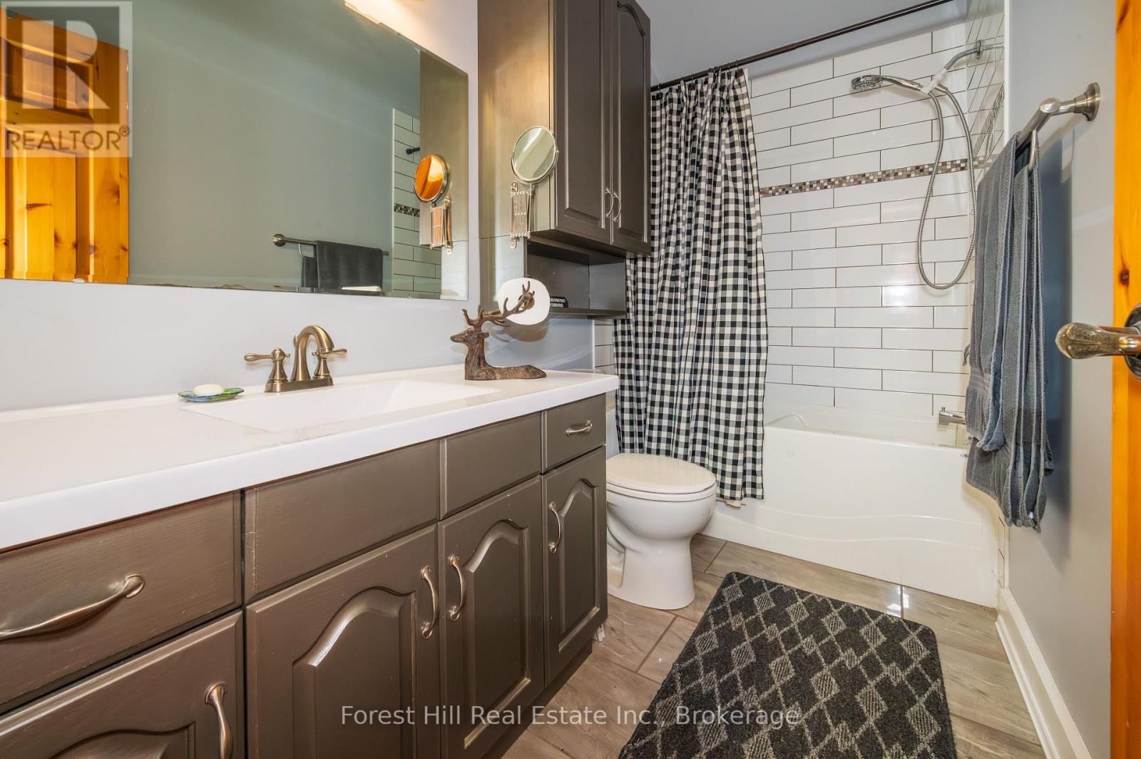 1289 DELBROOKE ROAD SOUTH Image 28