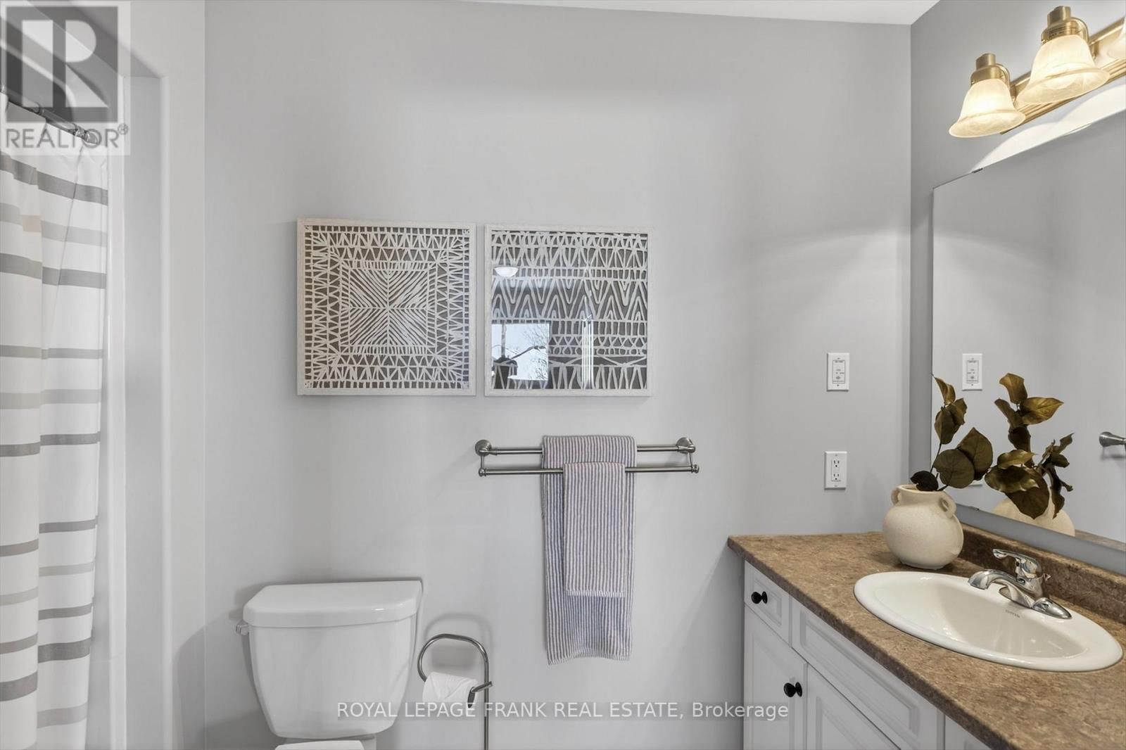 859 EMERY WAY Image 15