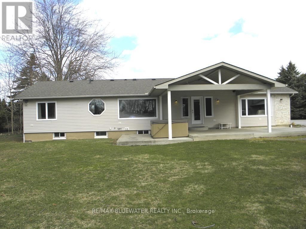 279 MAIN STREET Image 13