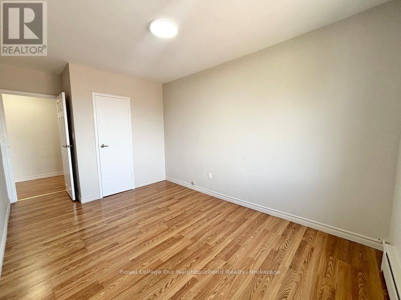 7 - 10 WEST PARK AVENUE Image 10