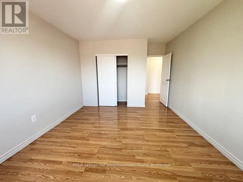 7 - 10 WEST PARK AVENUE Image 12