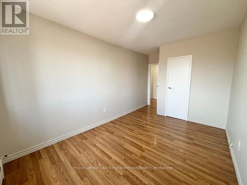 7 - 10 WEST PARK AVENUE Image 9