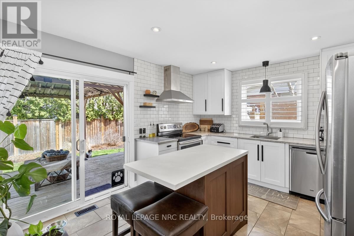 20 CHERITAN COURT Image 13