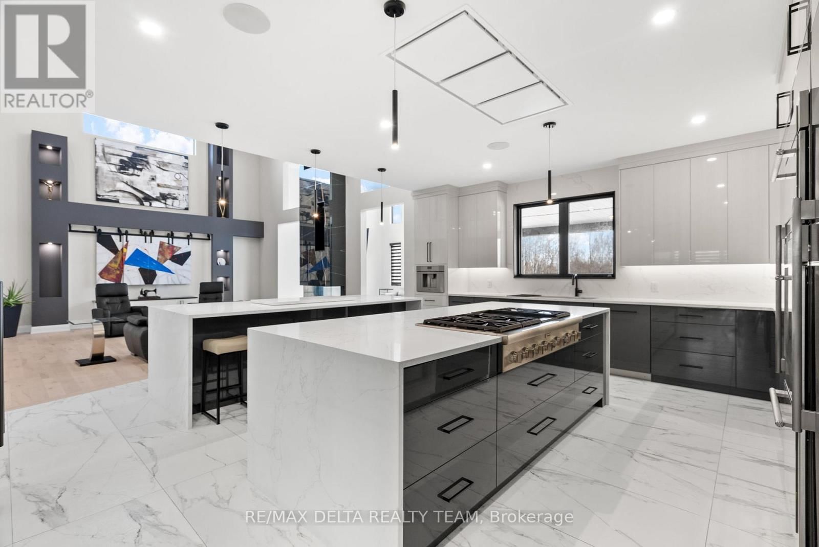 663 BALLYCASTLE CRESCENT Image 14