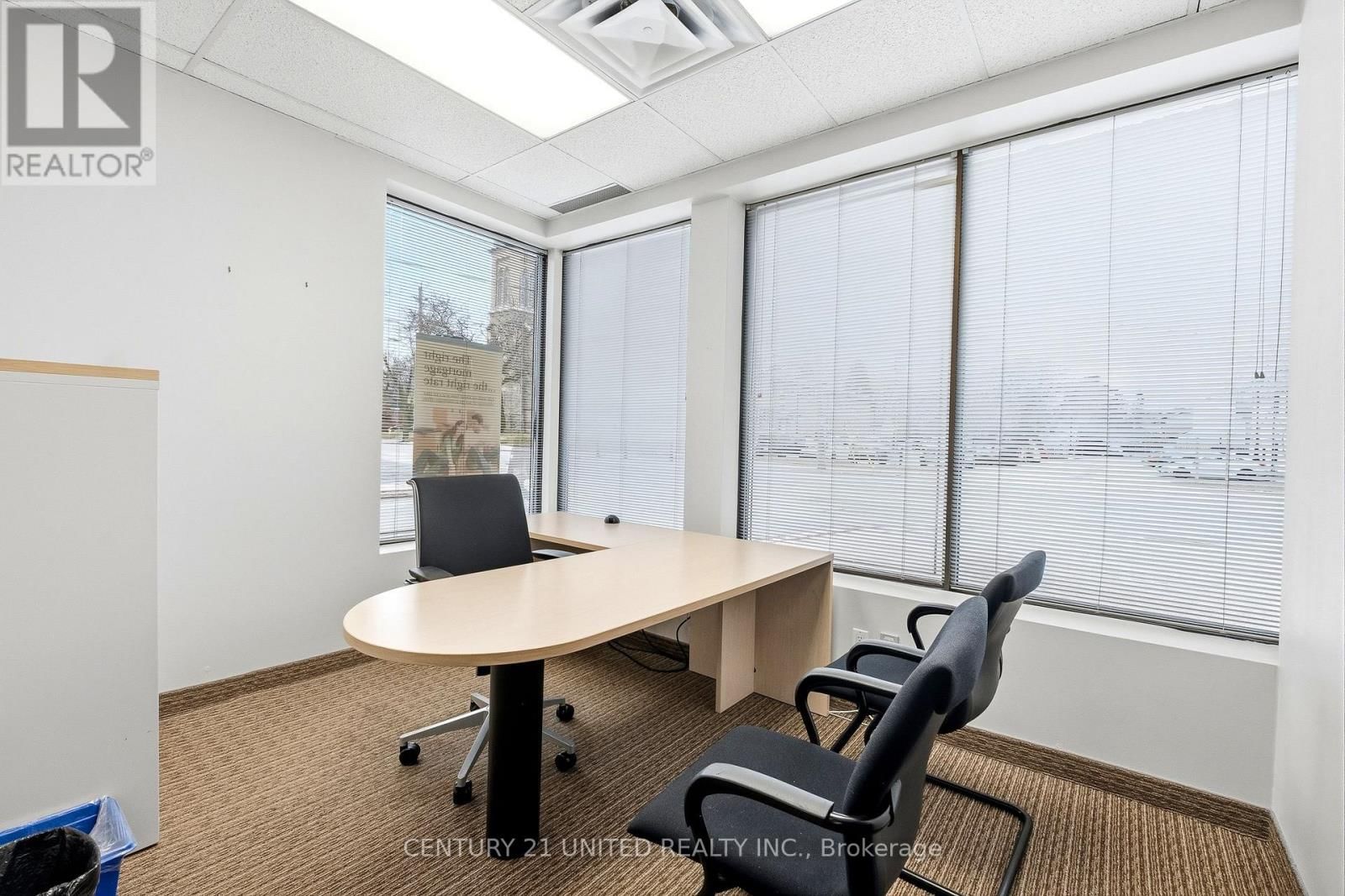 259 DIVISION STREET Image 22