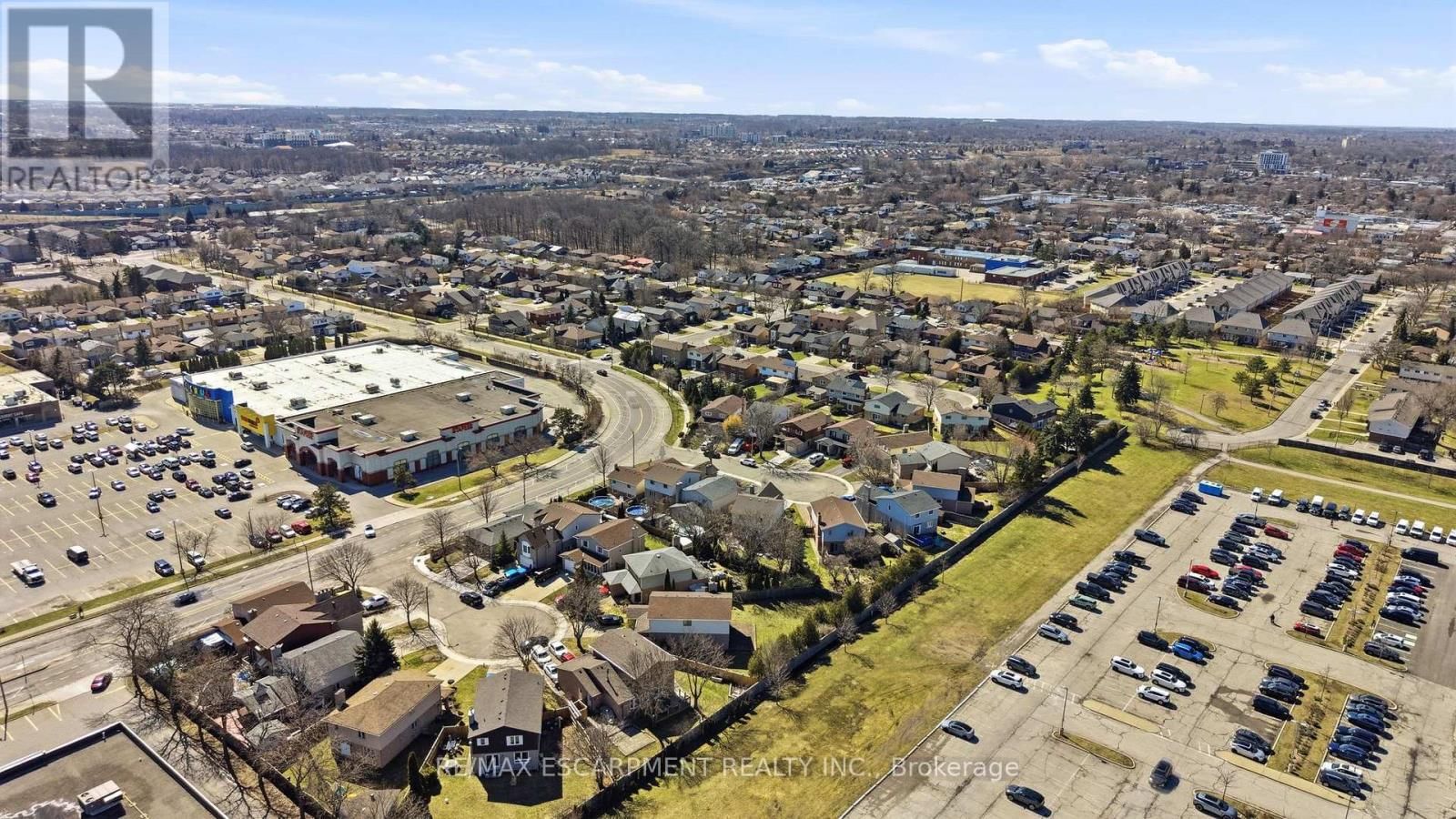 15 FINCH PLACE Image 45