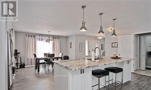 5416 MARION STREET Image 23