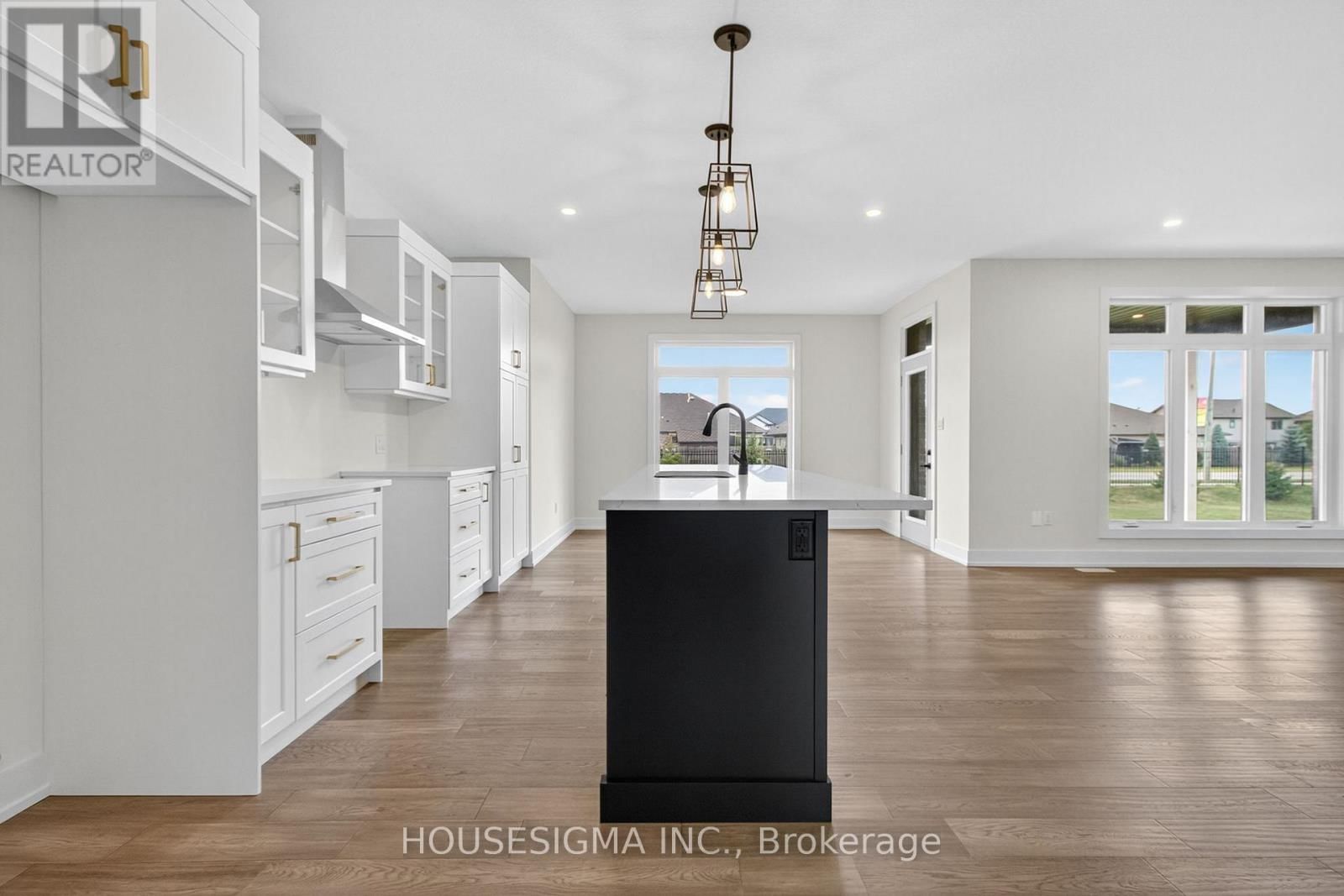 36 KELLY DRIVE Image 12