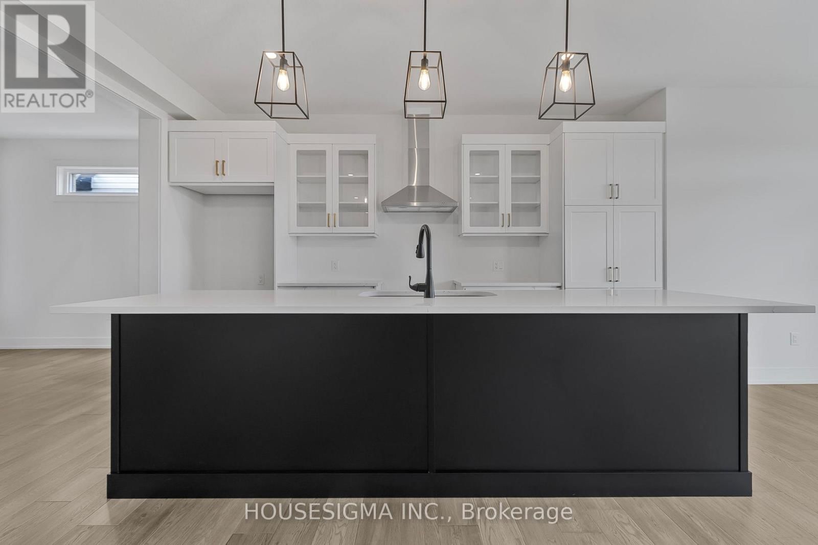 36 KELLY DRIVE Image 13