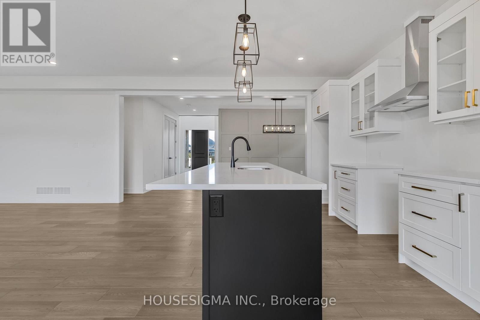 36 KELLY DRIVE Image 14