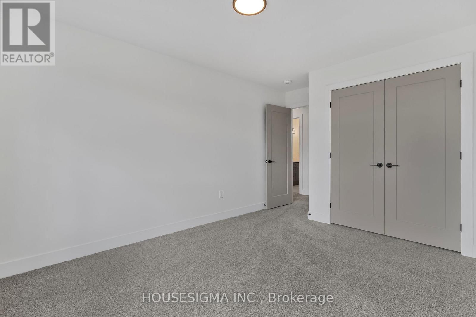 36 KELLY DRIVE Image 33