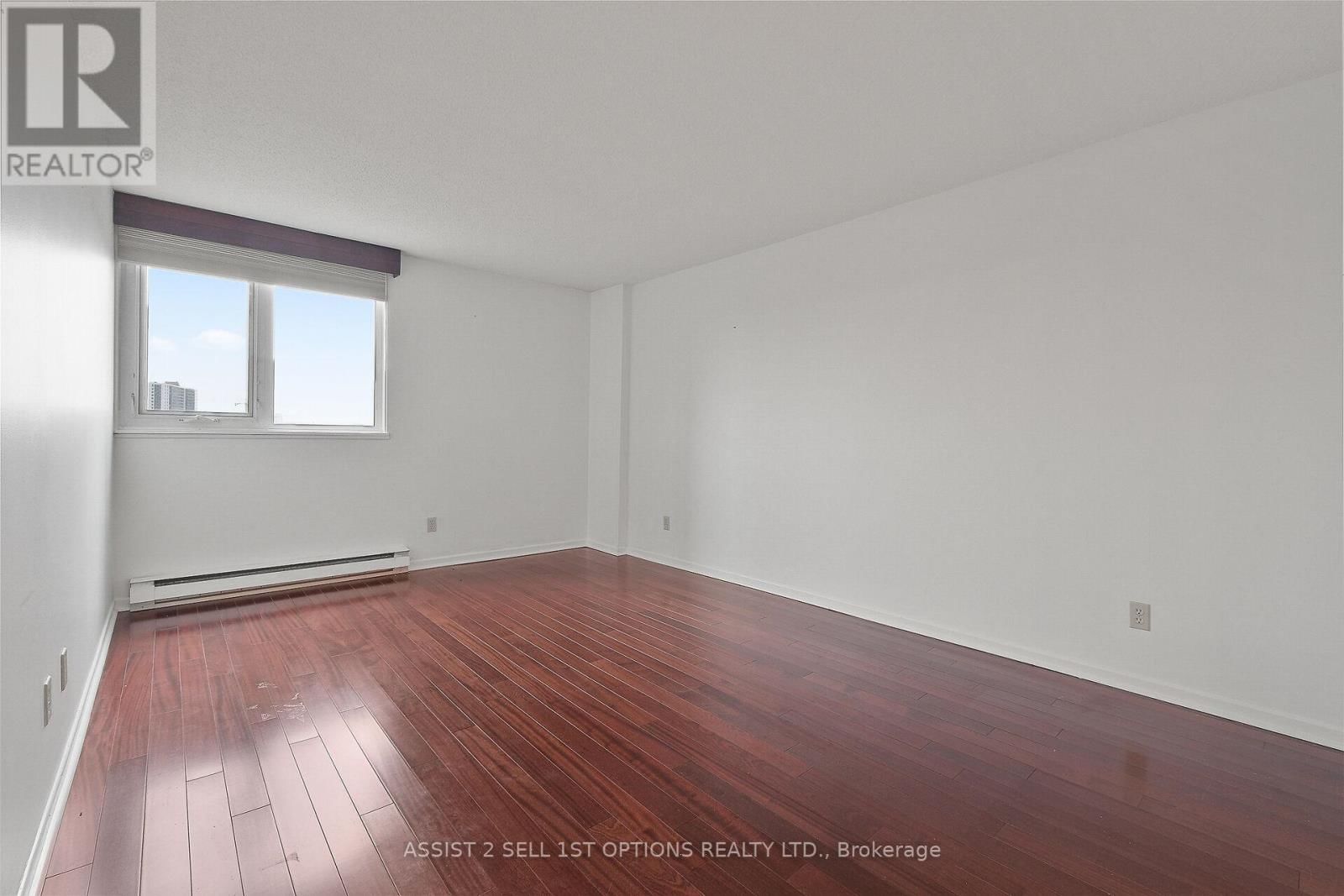 807 - 1500 RIVERSIDE DRIVE Image 19