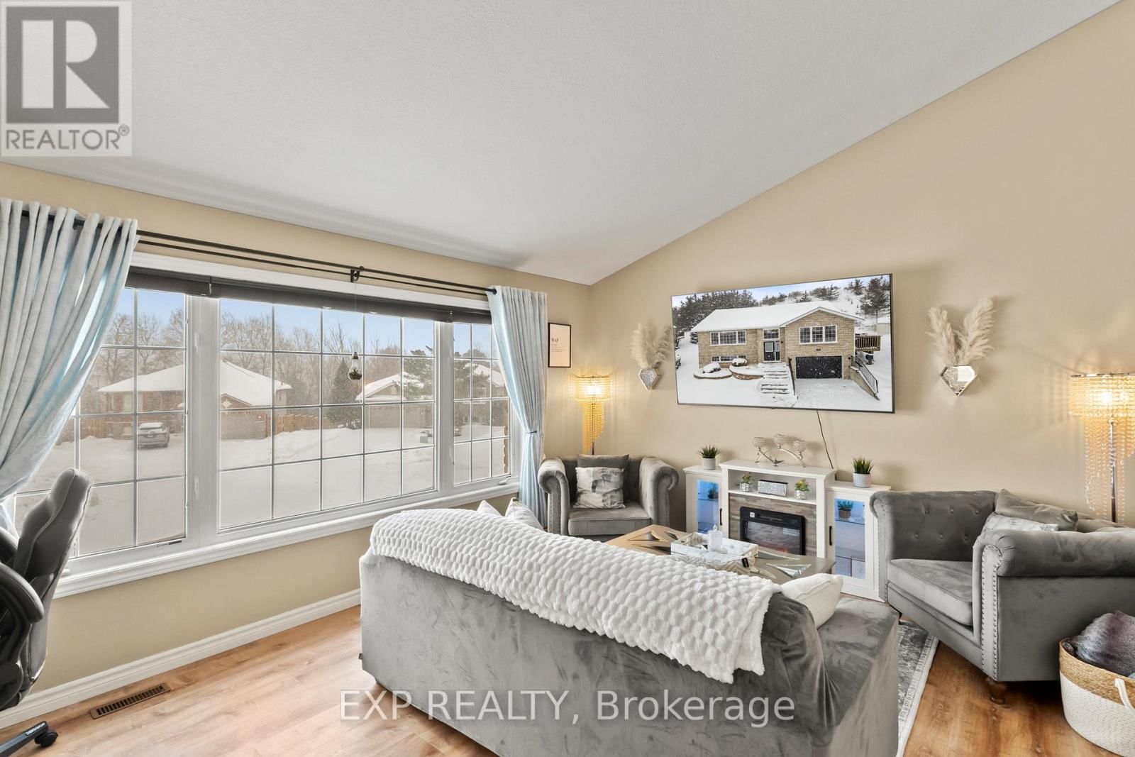 31 KYLE COURT Image 12