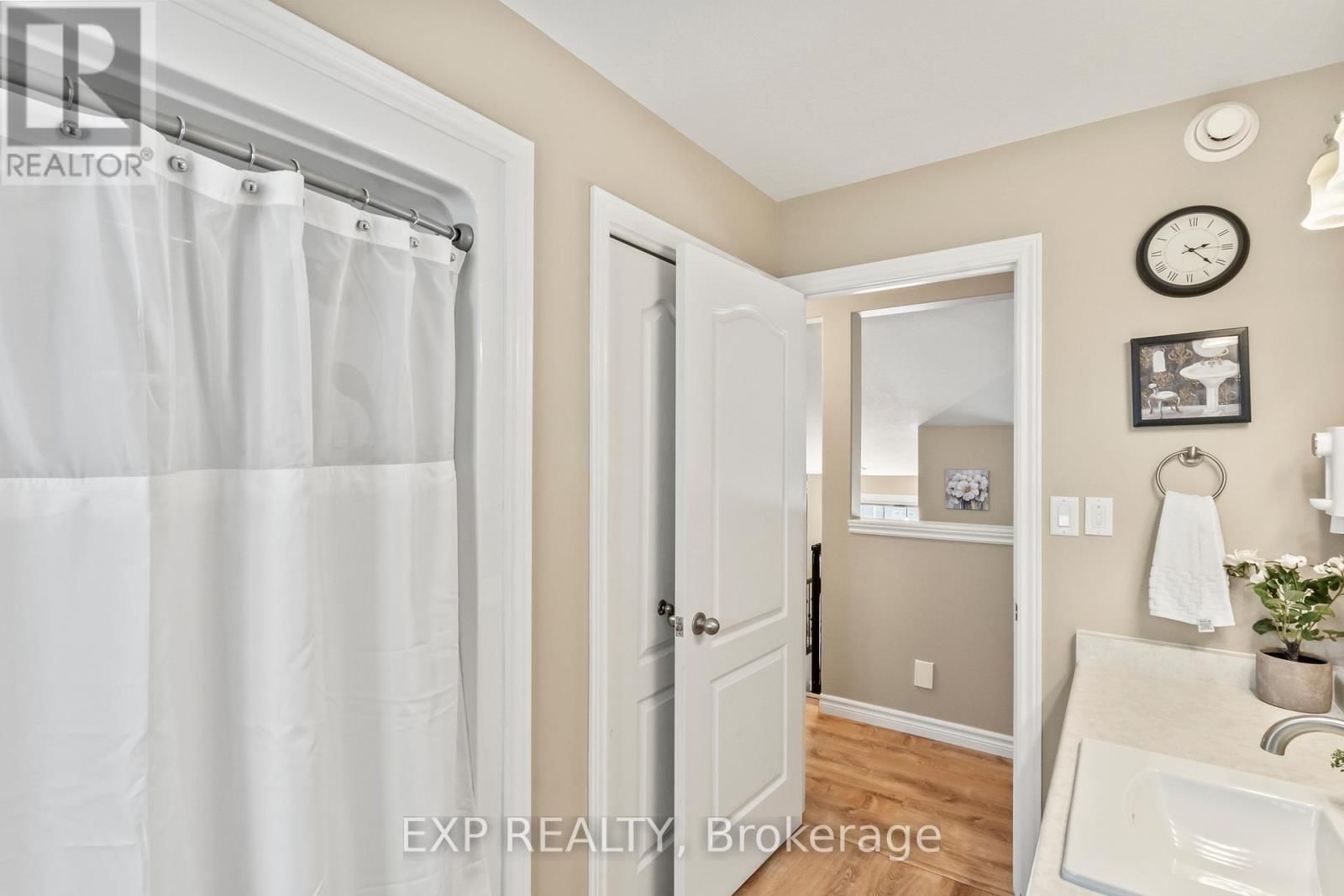 31 KYLE COURT Image 22