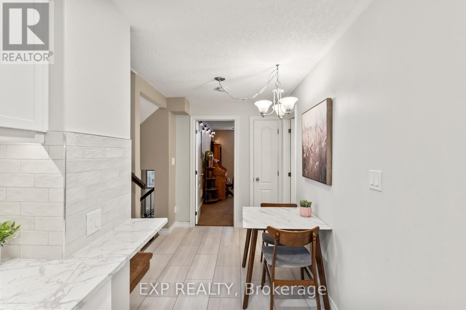 31 KYLE COURT Image 29