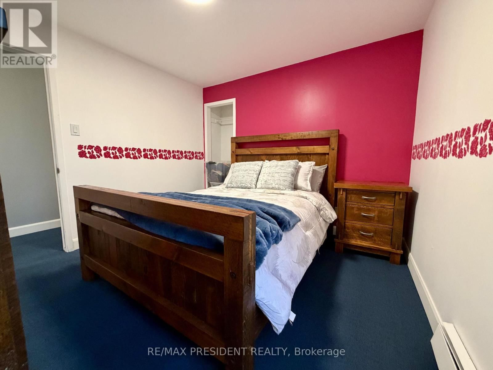 37 BOND STREET SOUTH Image 13