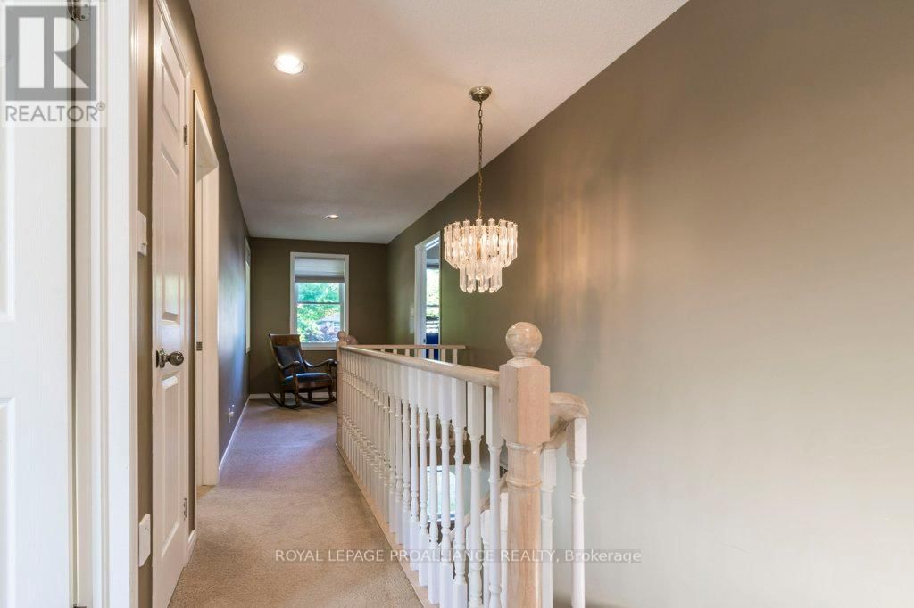 1 SIMMONS COURT Image 16