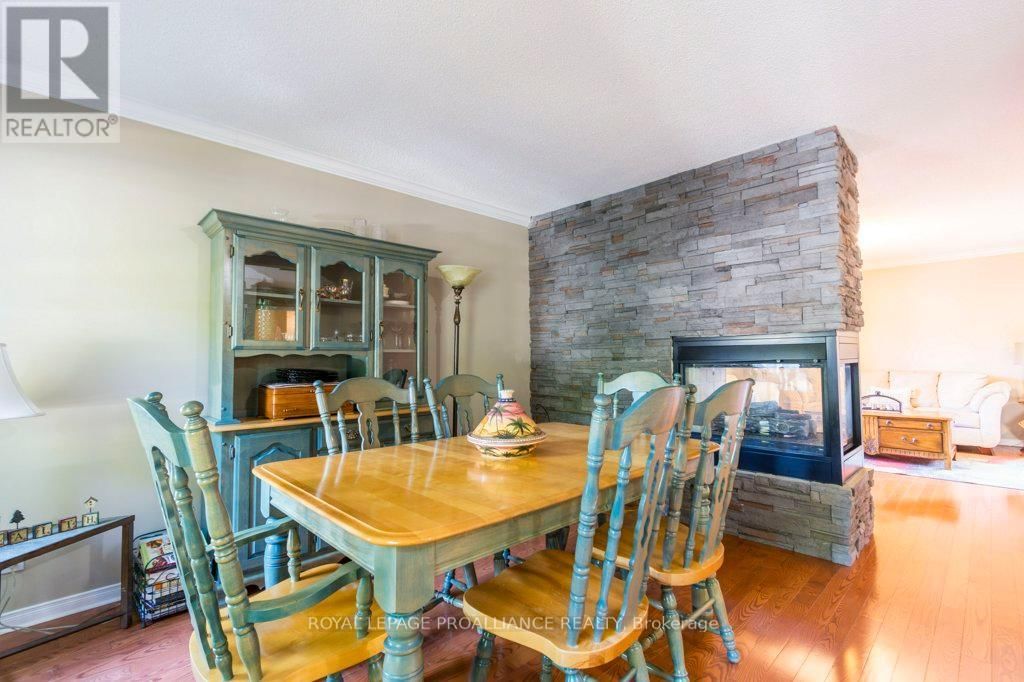 1 SIMMONS COURT Image 5