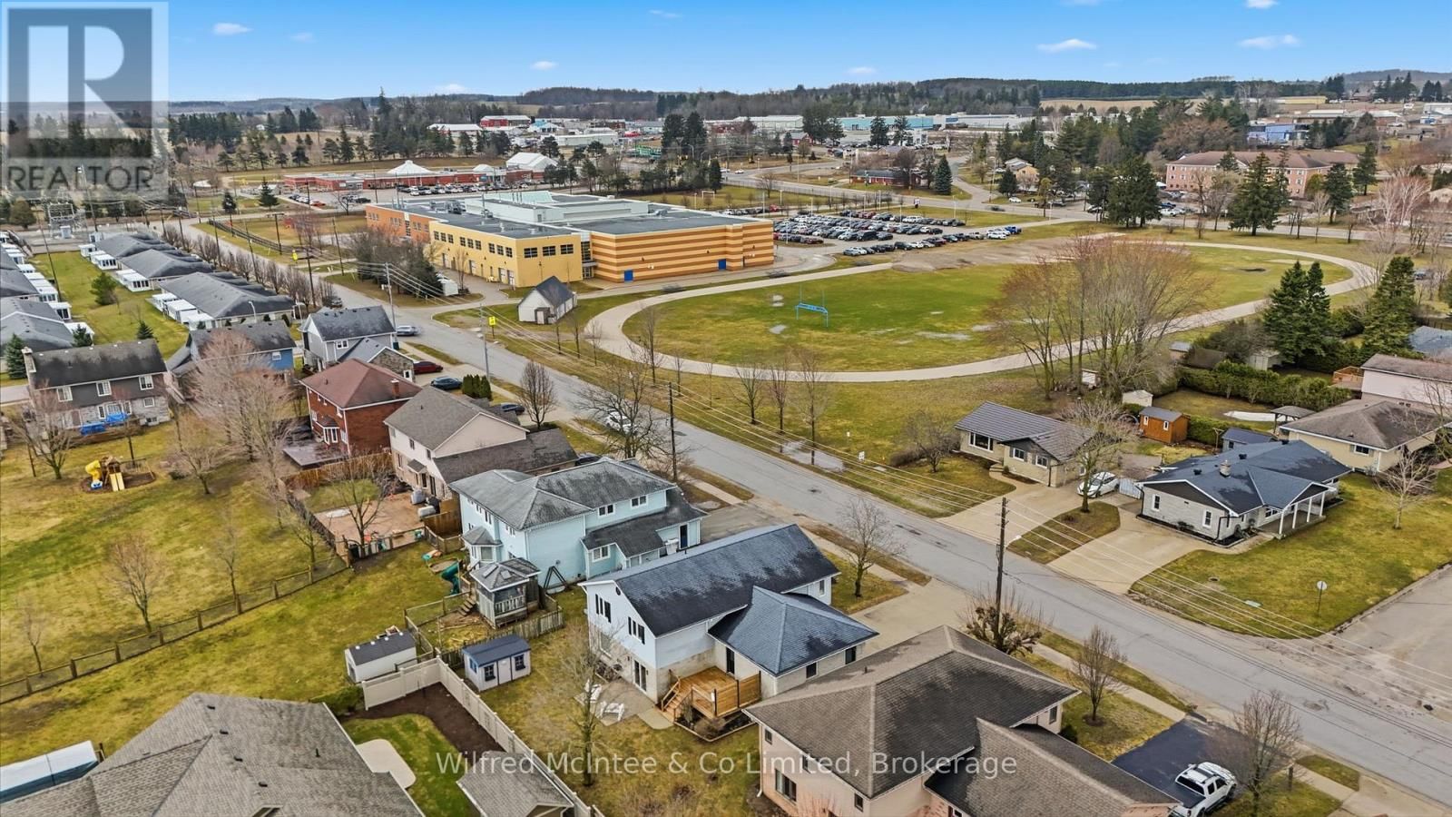 214 HINKS STREET Image 3