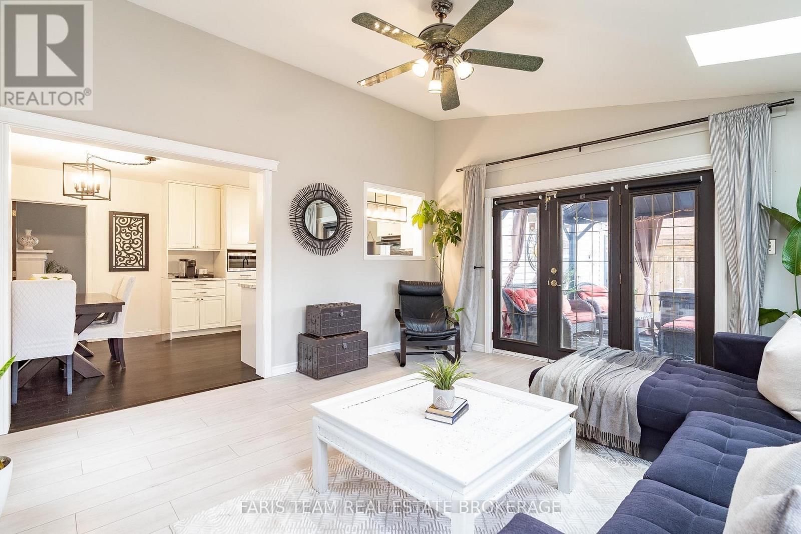 44 REGENT STREET Image 15