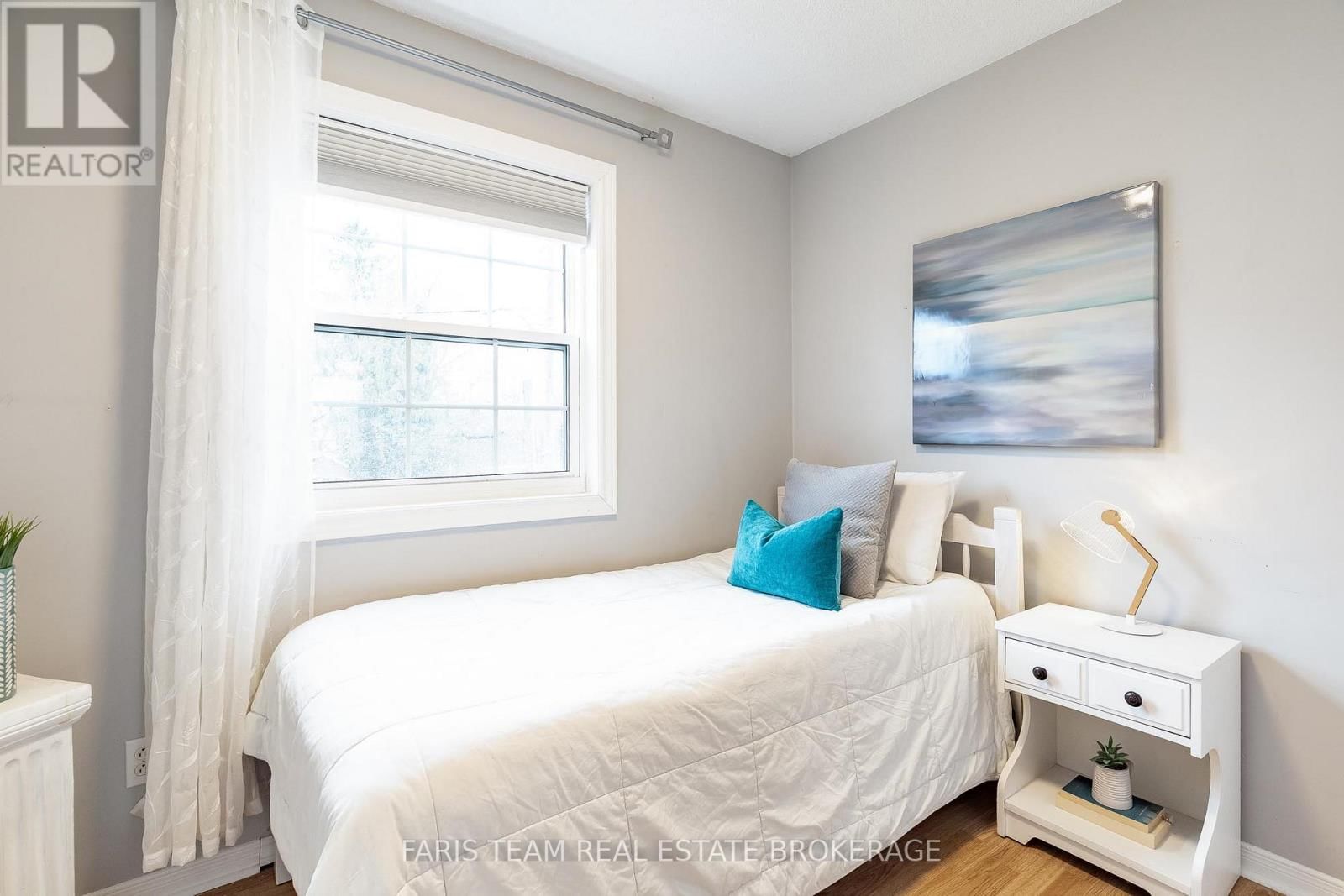 44 REGENT STREET Image 25