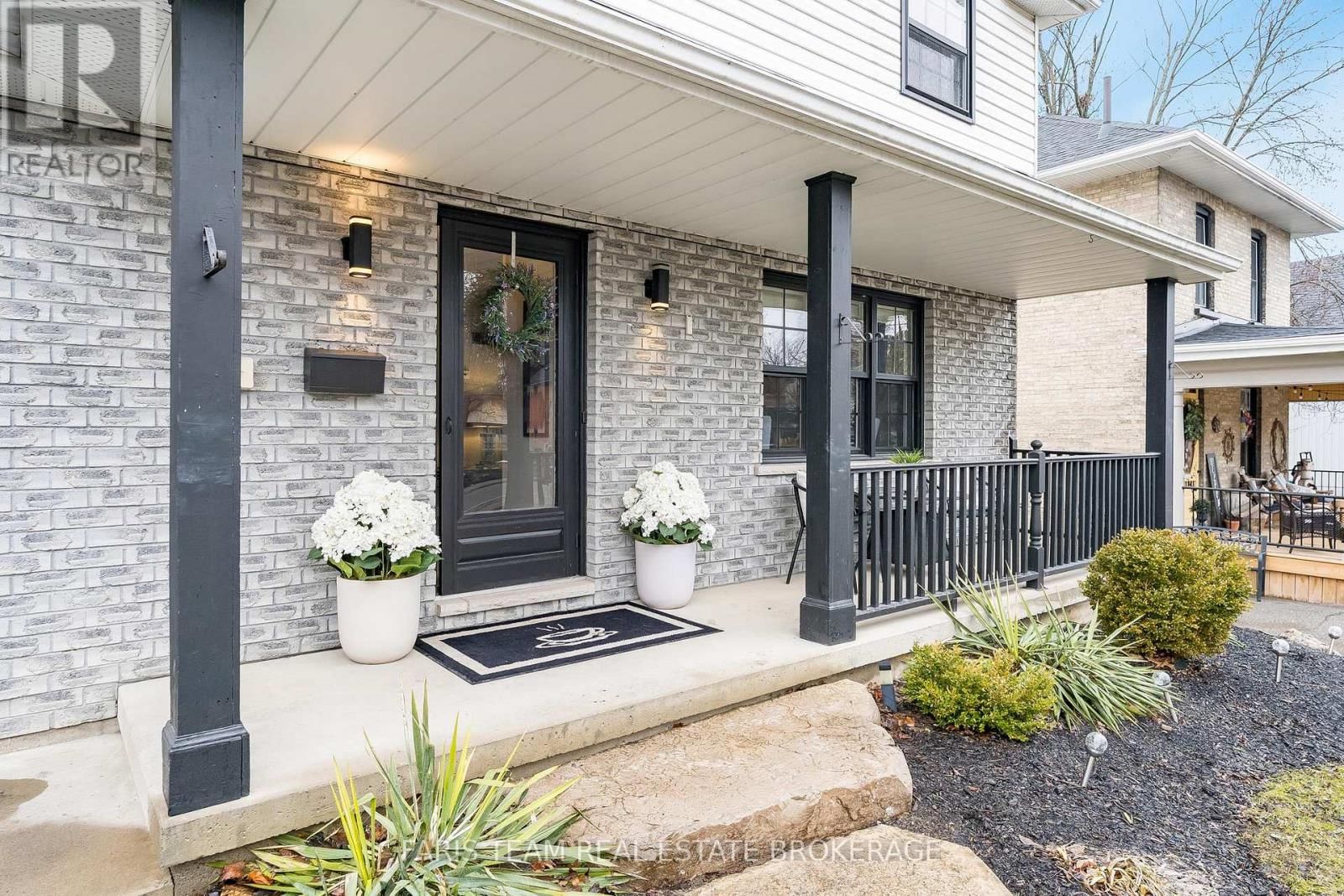 44 REGENT STREET Image 3