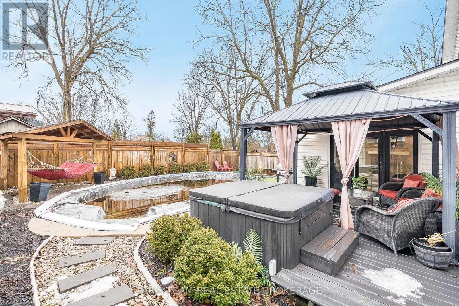 44 REGENT STREET Image 37