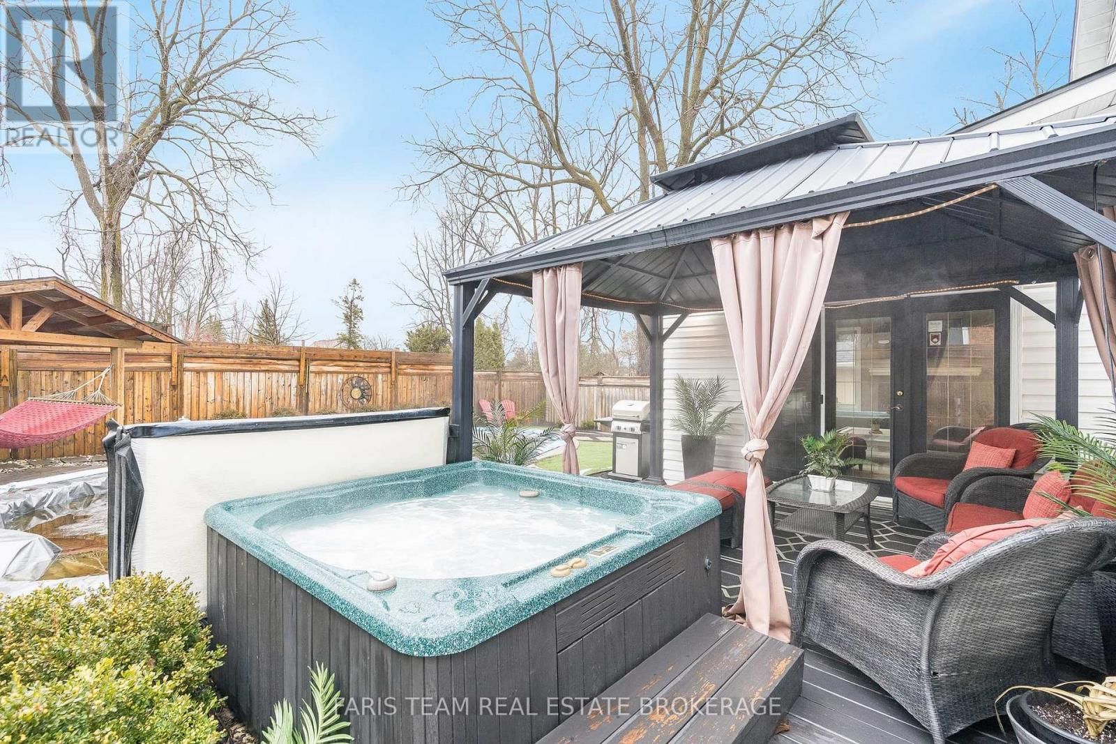 44 REGENT STREET Image 38