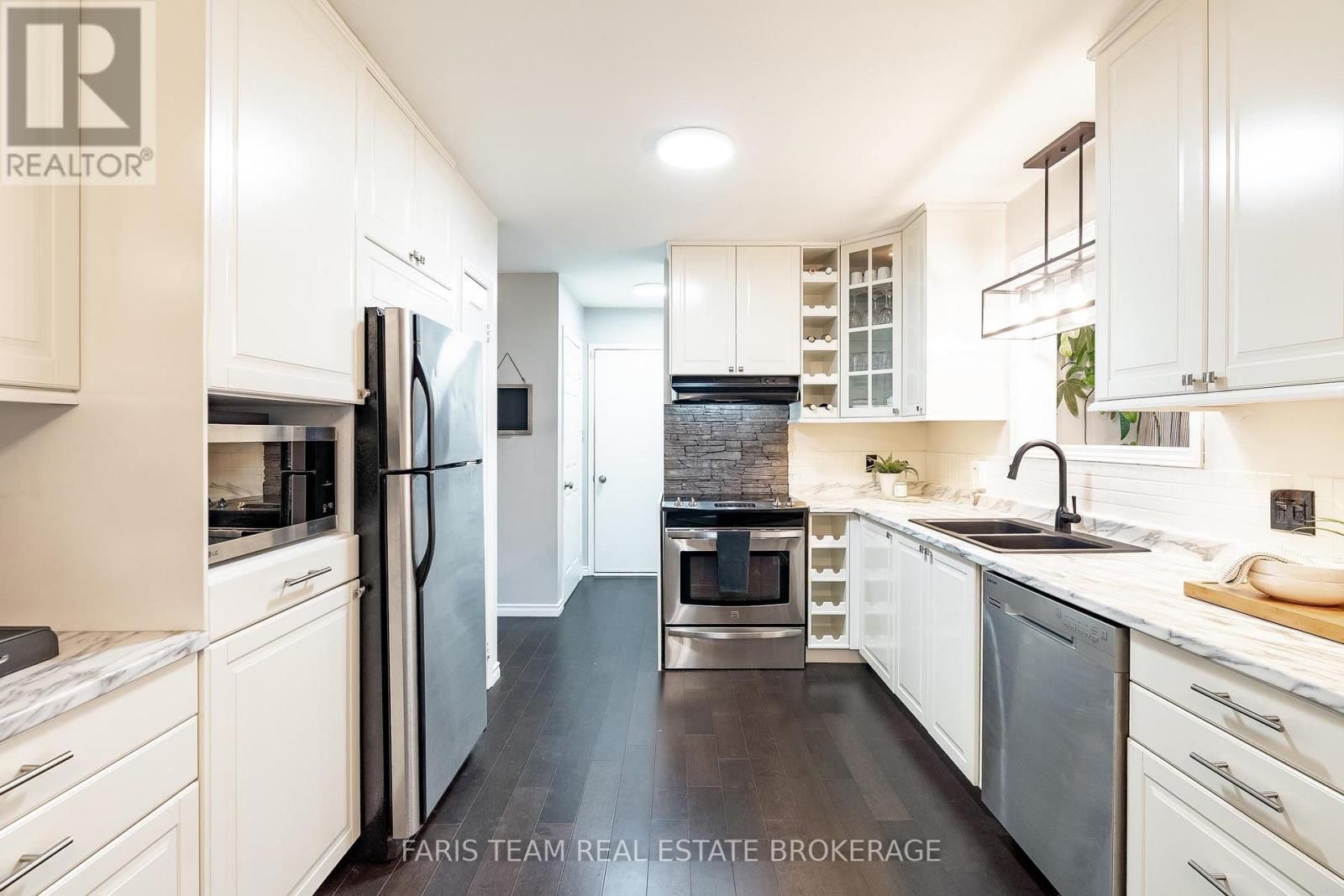 44 REGENT STREET Image 5