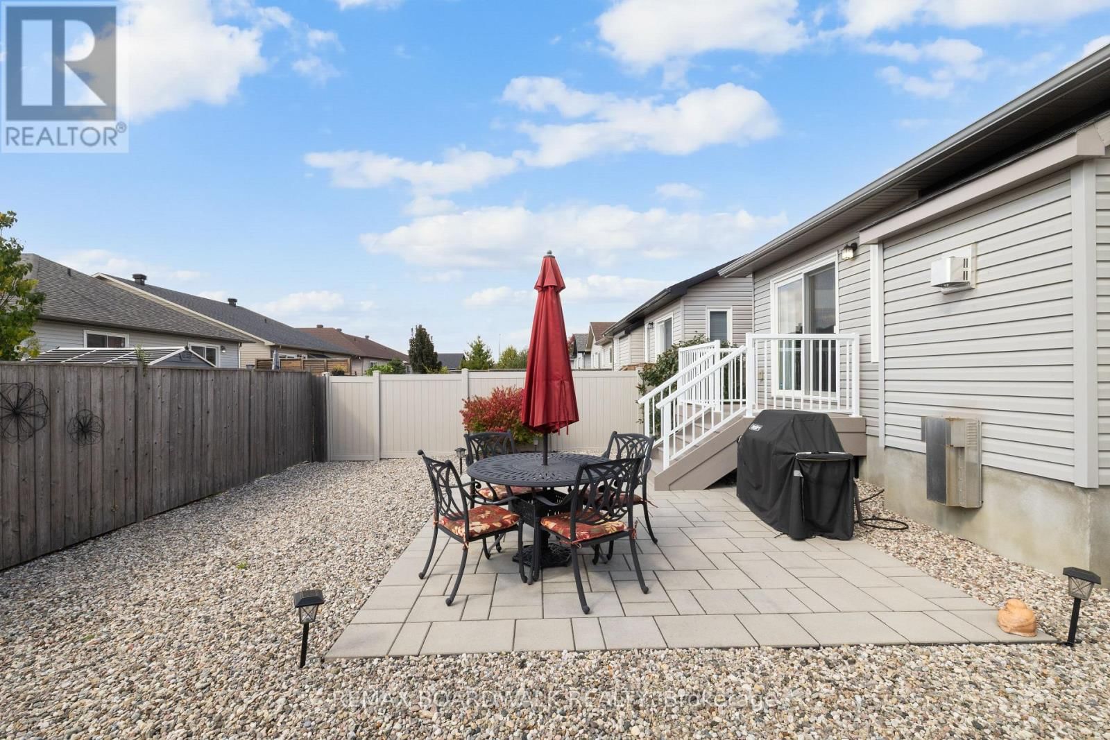 216 MCKENNY STREET Image 41