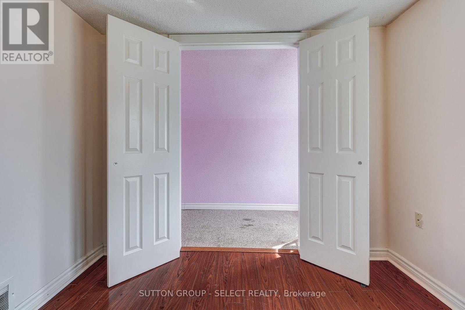 471 BURBROOK PLACE Image 34