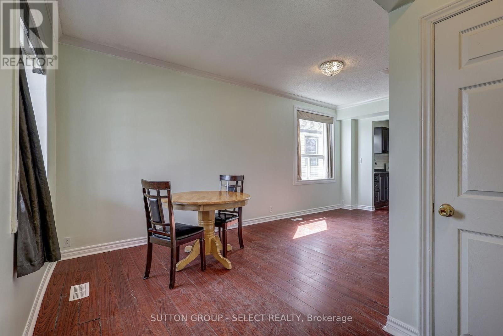 471 BURBROOK PLACE Image 6