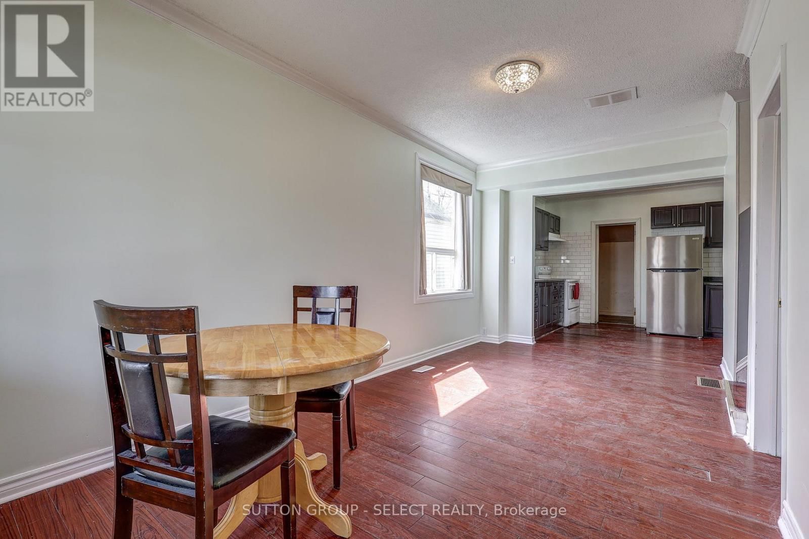 471 BURBROOK PLACE Image 7