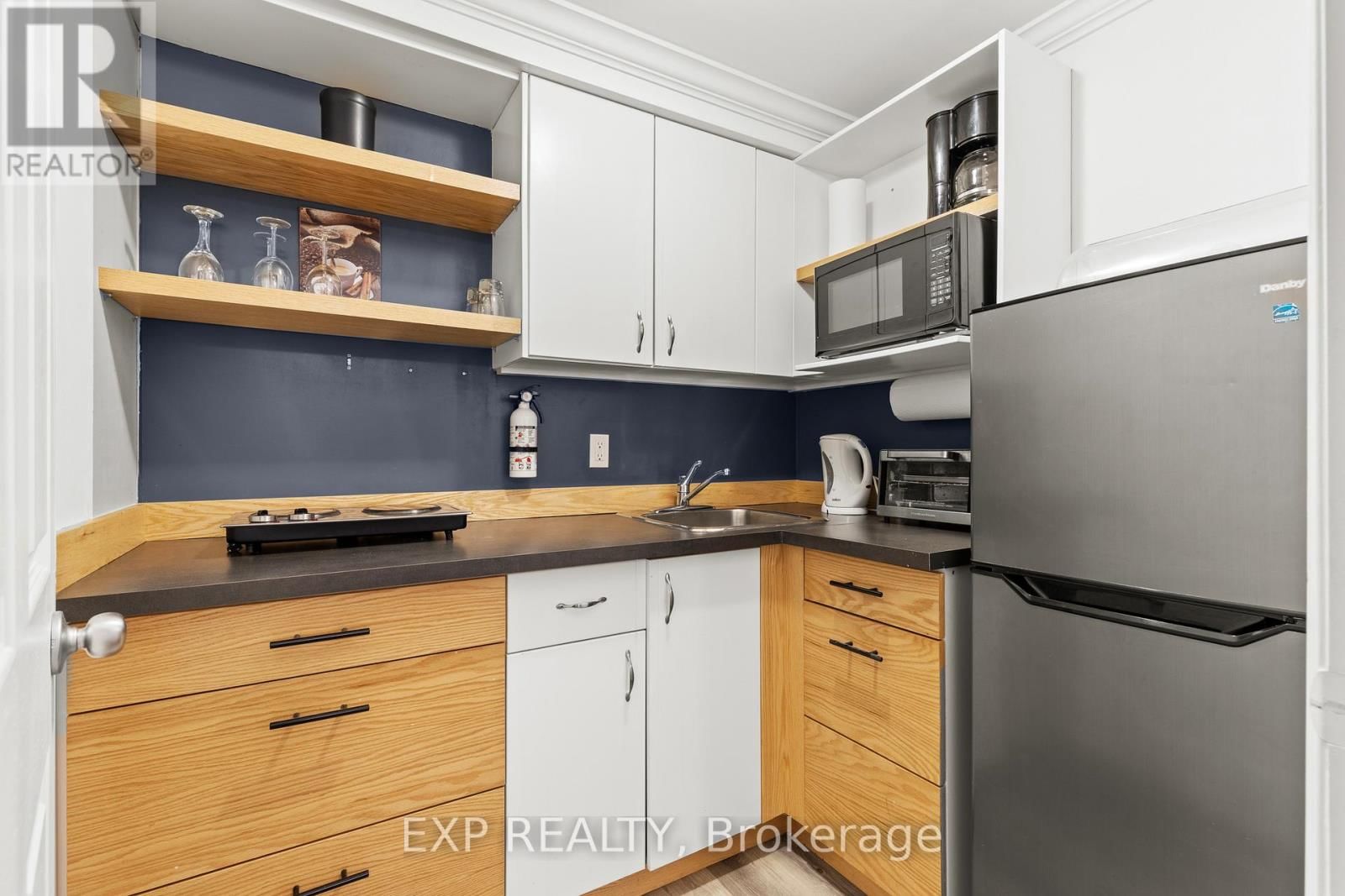 6425 MURRAY STREET Image 37