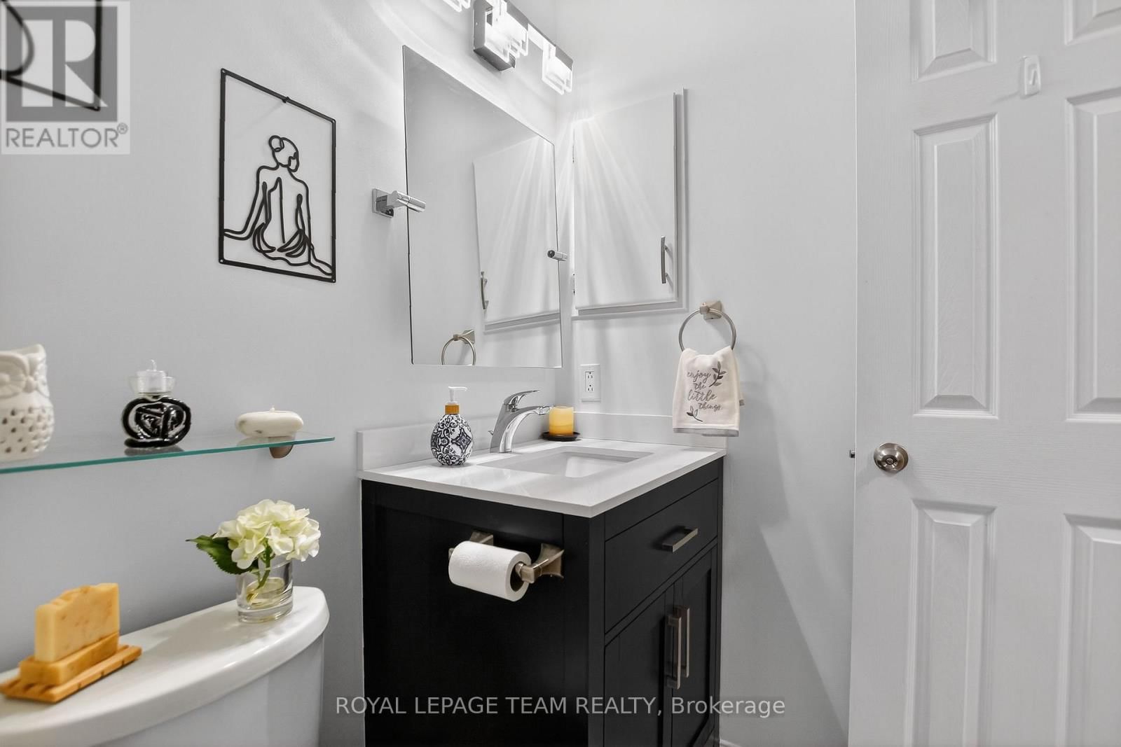 20 RIVER OAKS COURT Image 38