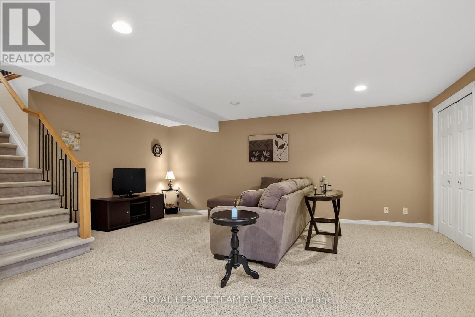 20 RIVER OAKS COURT Image 39