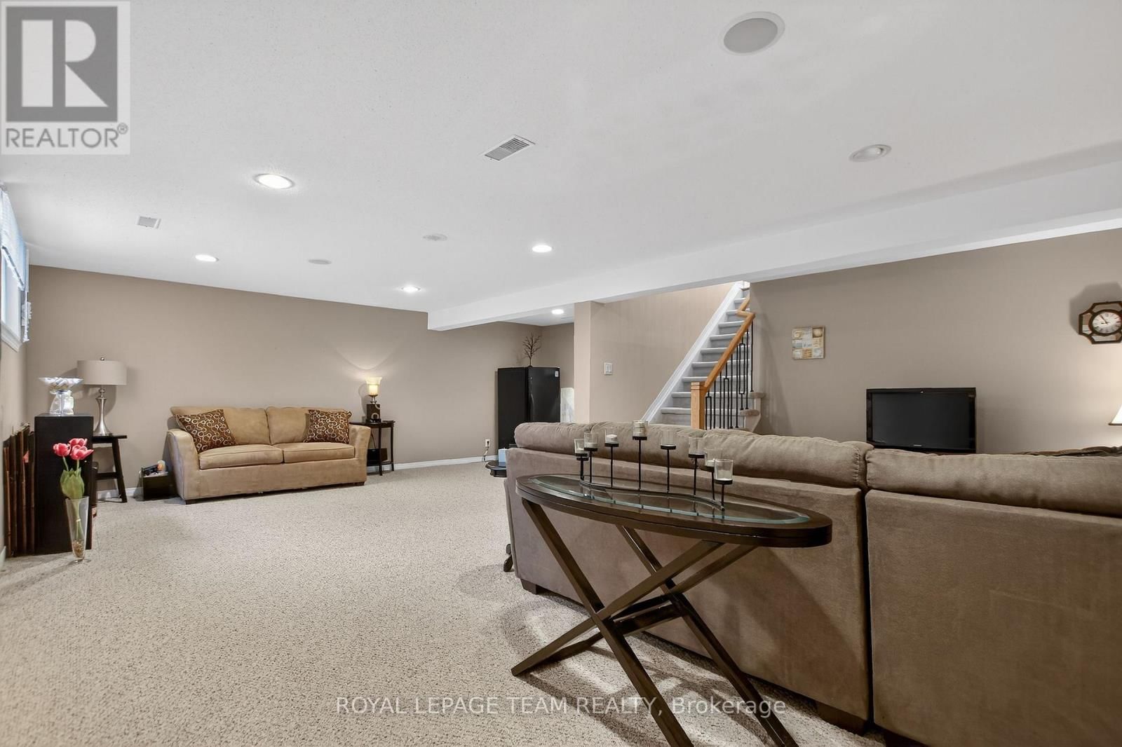 20 RIVER OAKS COURT Image 42