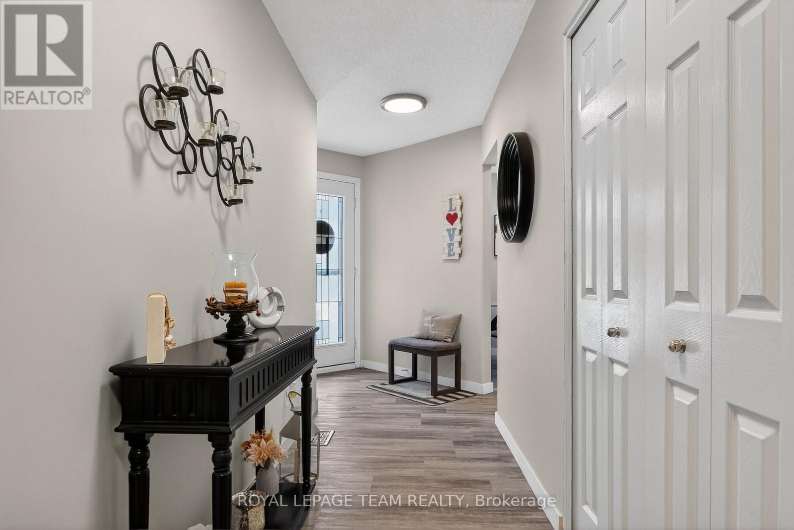 20 RIVER OAKS COURT Image 6