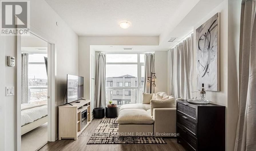 324 - 600 NORTH SERVICE ROAD Image 7