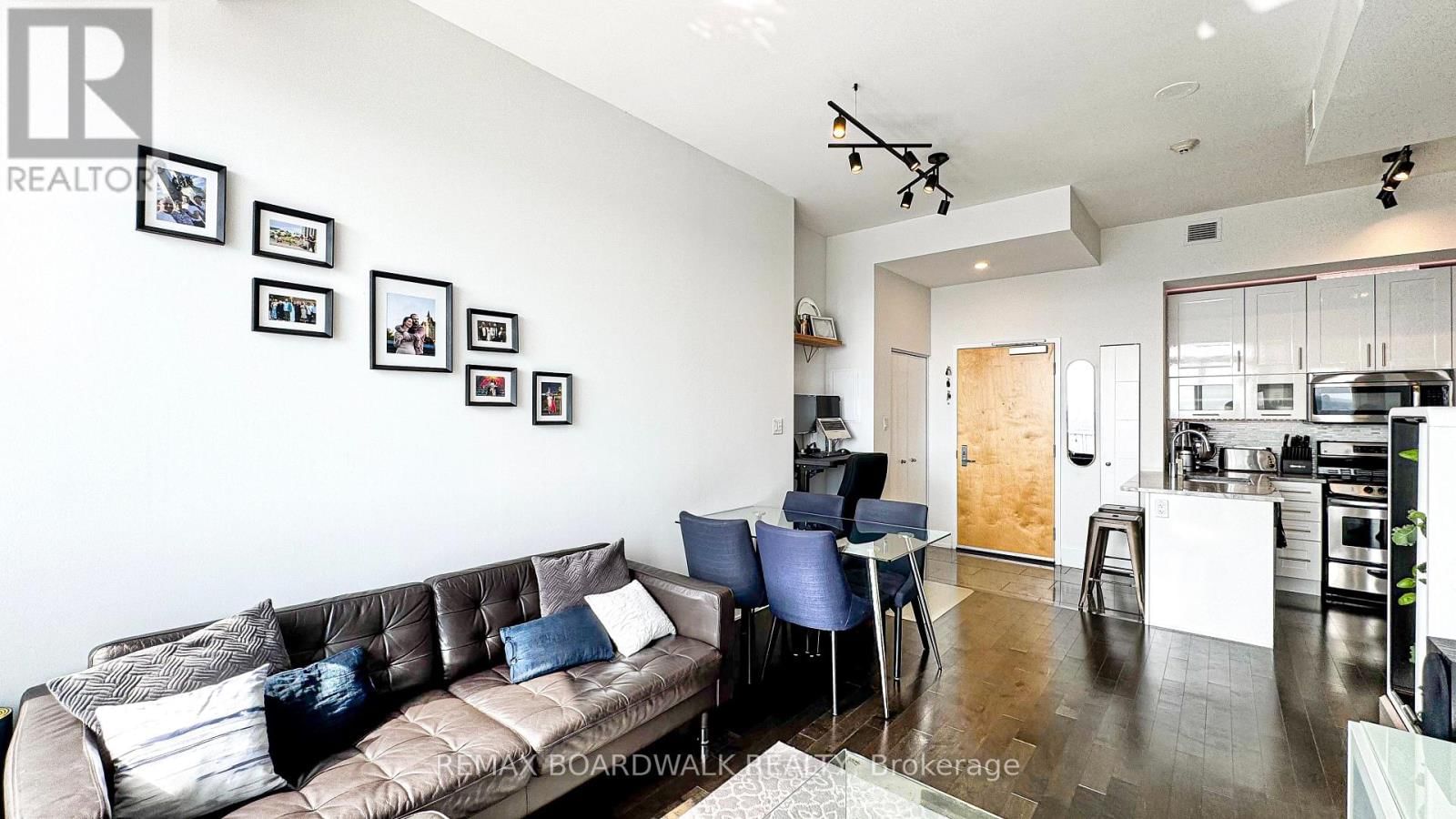 2706 - 40 NEPEAN STREET NORTH Image 34