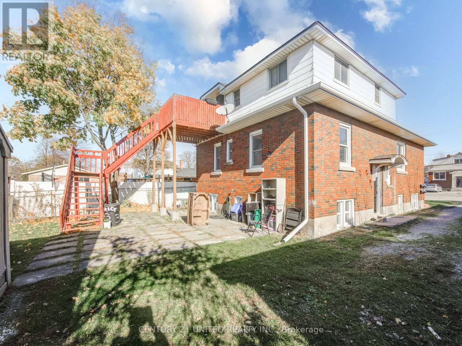 4 - 99 HAIG STREET Image 3