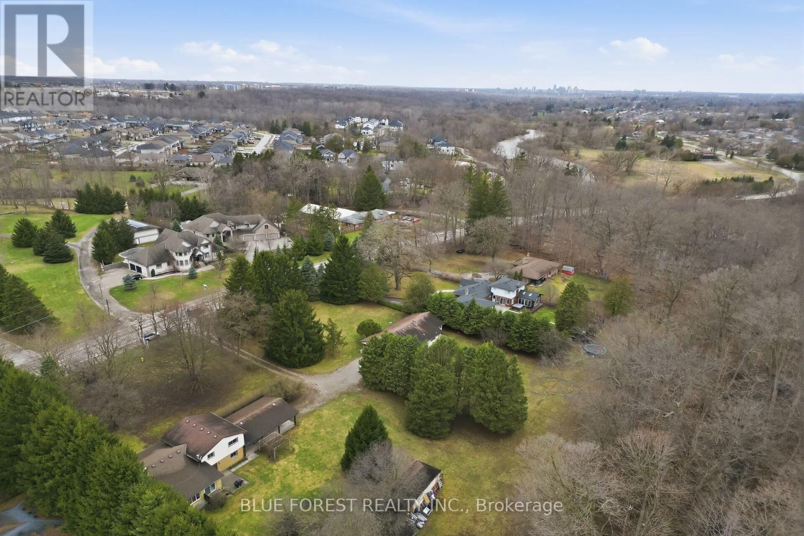 1668 HAMILTON ROAD Image 32