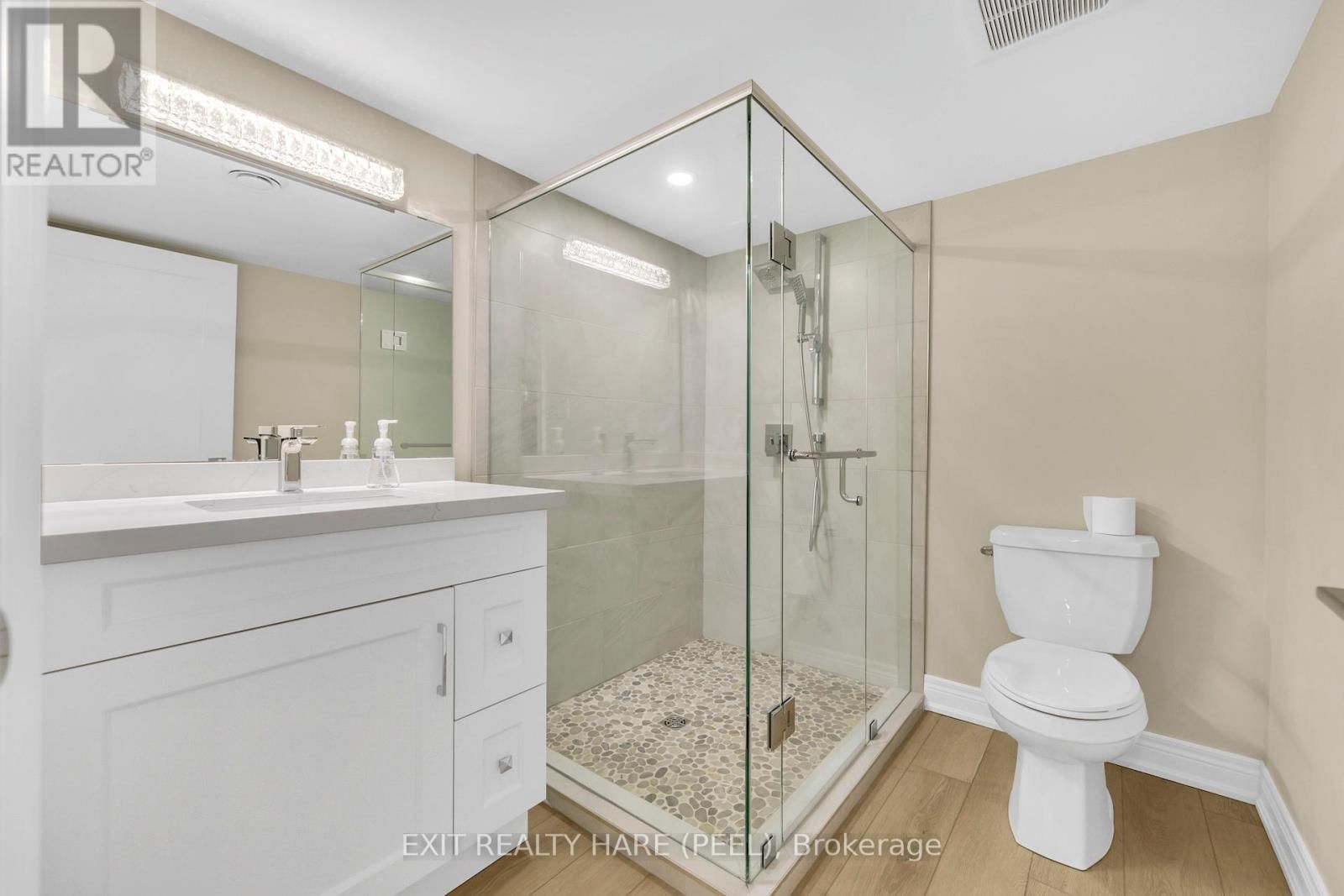 990 HAIST STREET Image 44